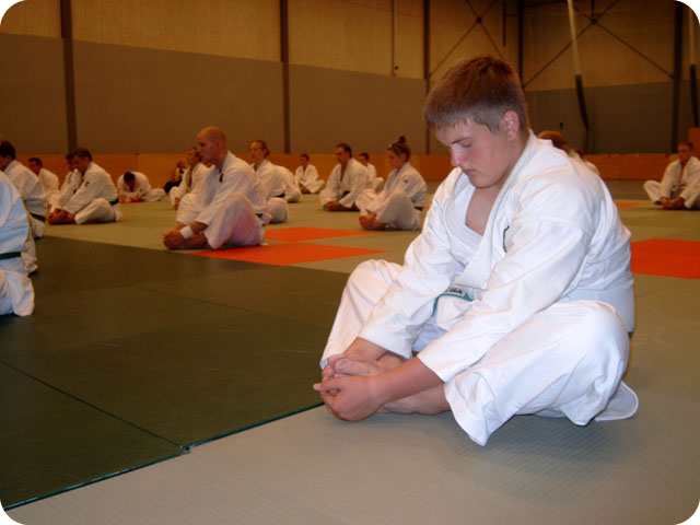 dx330081.jpg